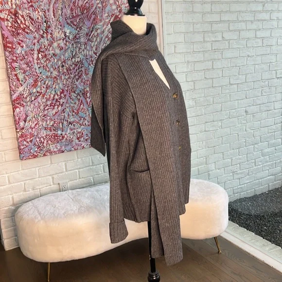 Veronica Beard Wool & Cashmere oversized Cardigan With Attached Scarf Small - Picture 5 of 11